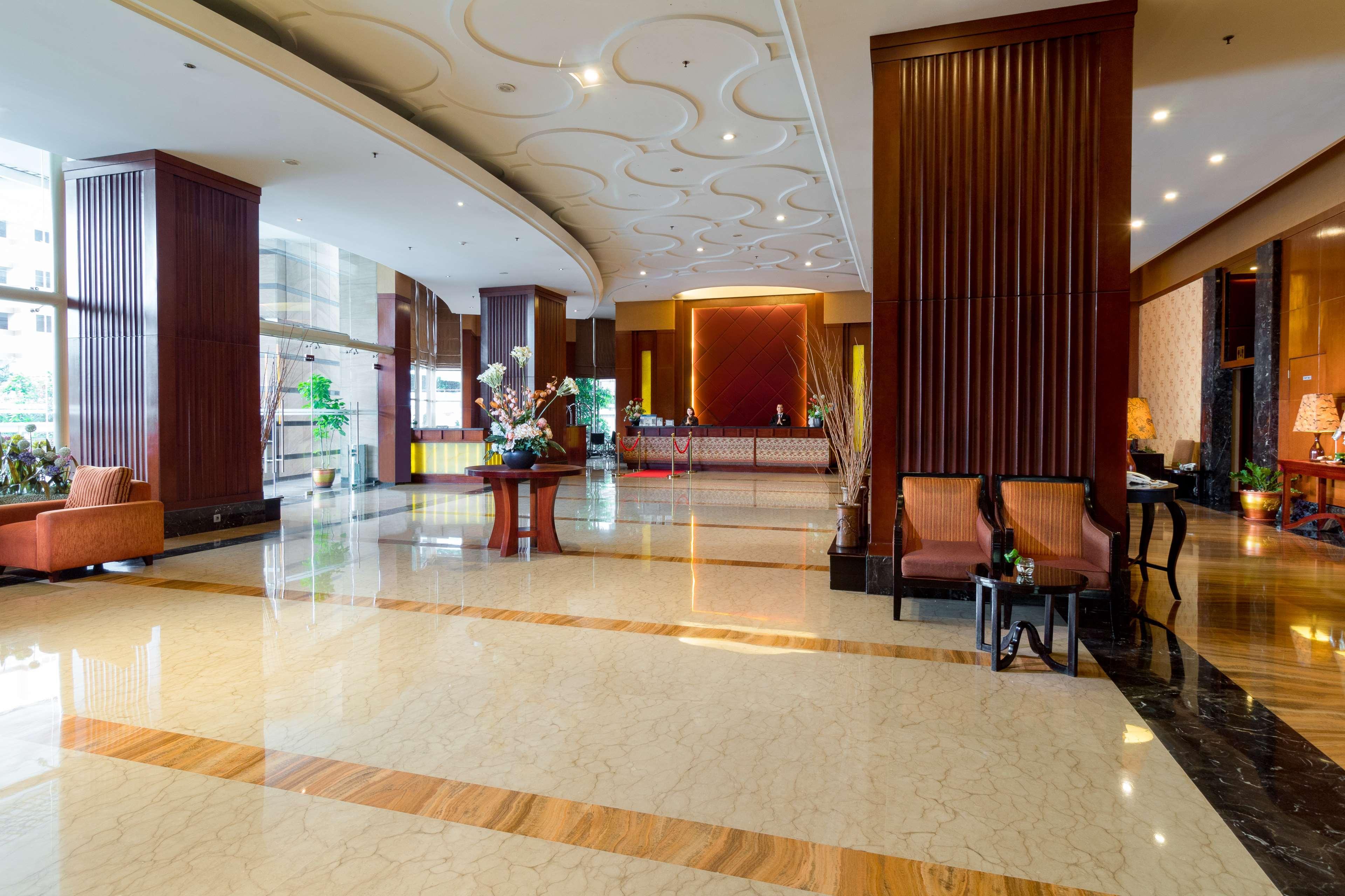 Best Western Mangga Dua Hotel & Residence Jakarta Exteriör bild