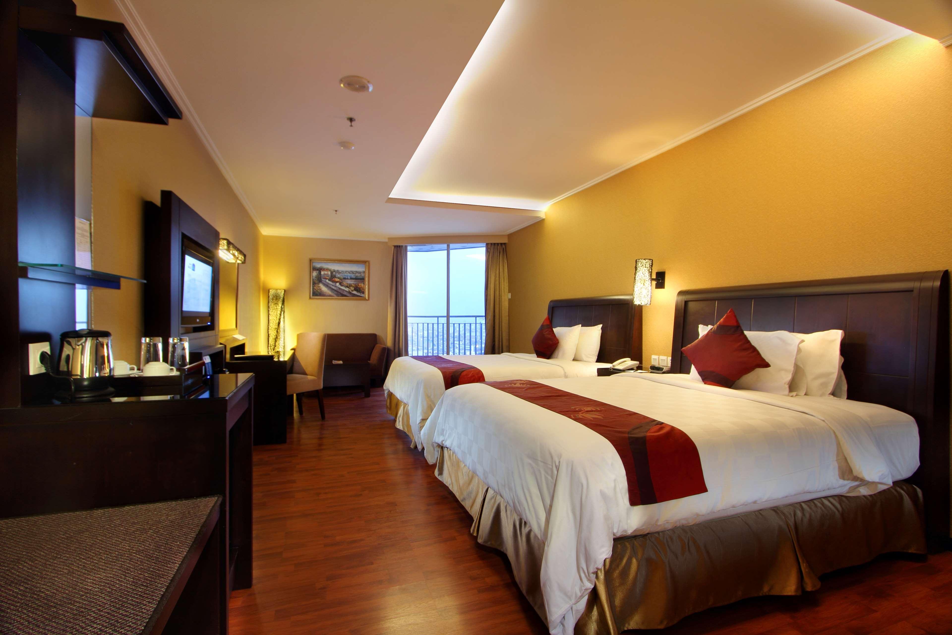 Best Western Mangga Dua Hotel & Residence Jakarta Exteriör bild